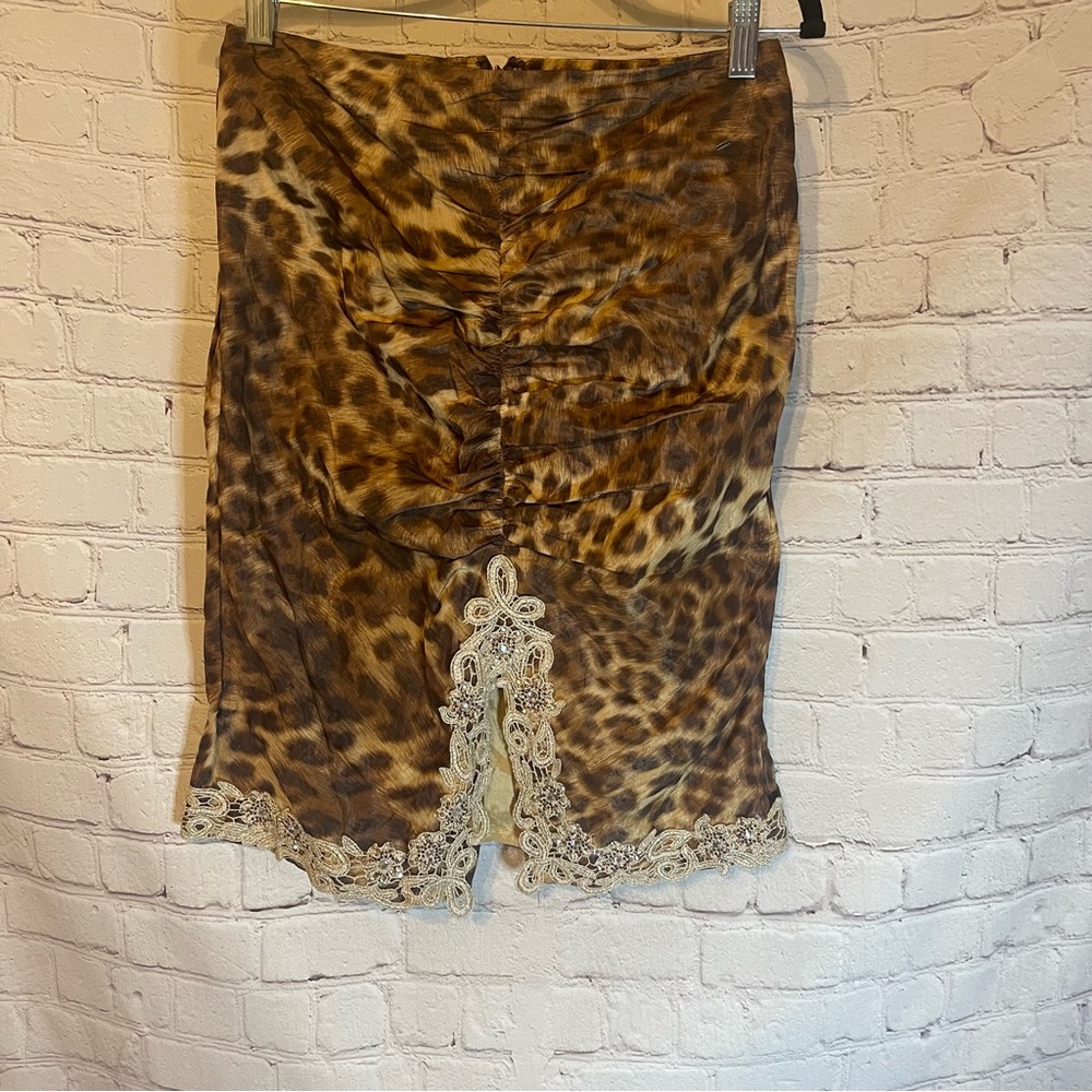 Alberto Makali Leopard Print Pencil Skirt with Lace Trim